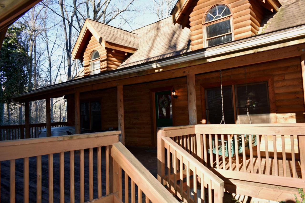 Cabin Fever Gatlinburg Exterior foto